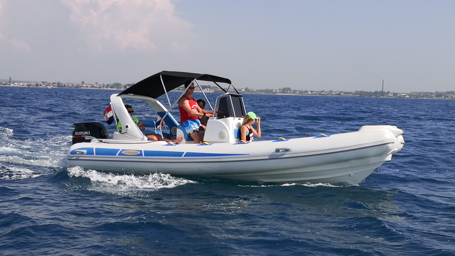 Stingher 606XS aside Stingher 606XS aside